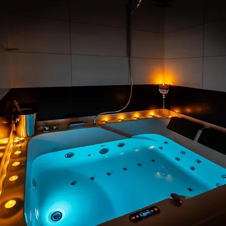 公寓 Premium Jacuzzi *